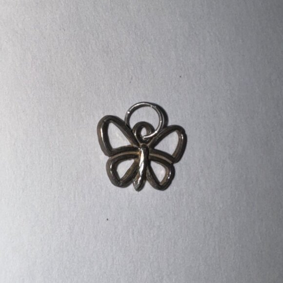 Sterling Silver Small Open Wing Butterfly Pendant - Picture 14 of 16